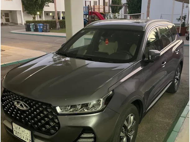 Car image 10