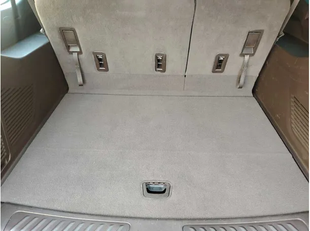 Car image 42