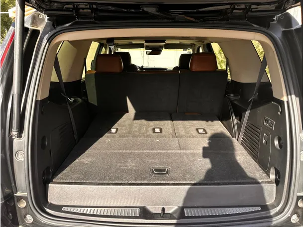Car image 23
