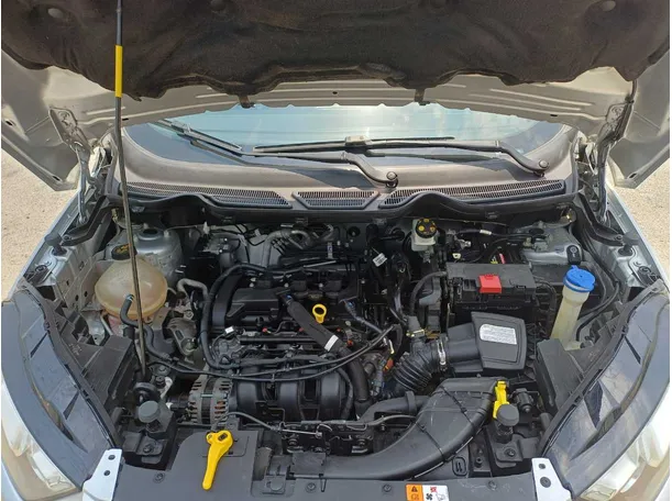 Car image 24