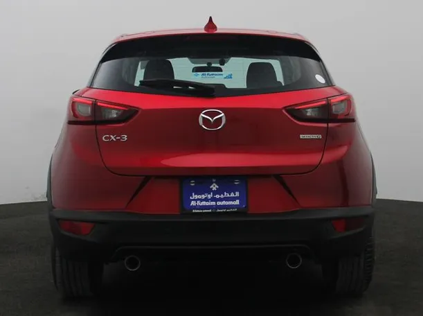 Car image 12