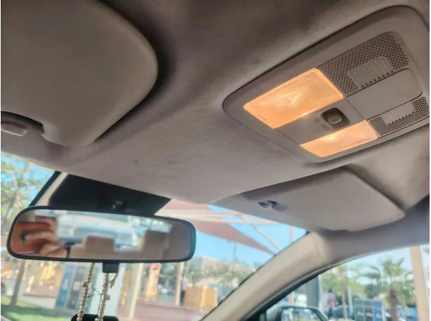 Car image 31