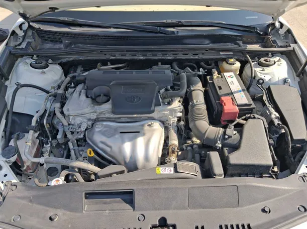 Car image 21