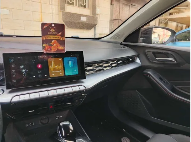 Car image 23