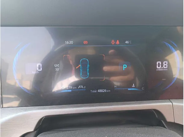 Car image 20