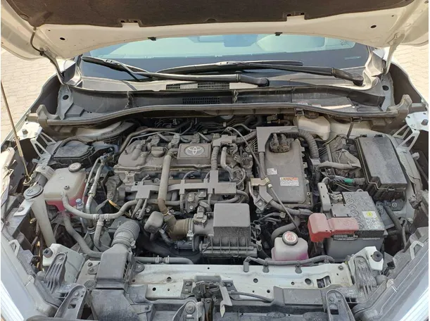 Car image 24