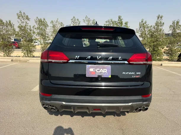Car image 6