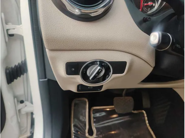 Car image 45