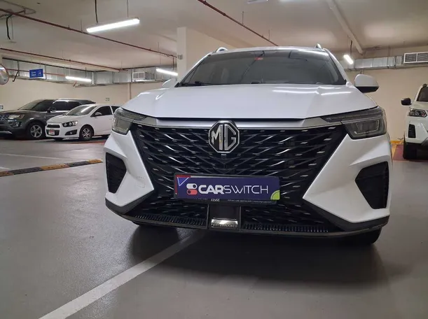 Car image 9
