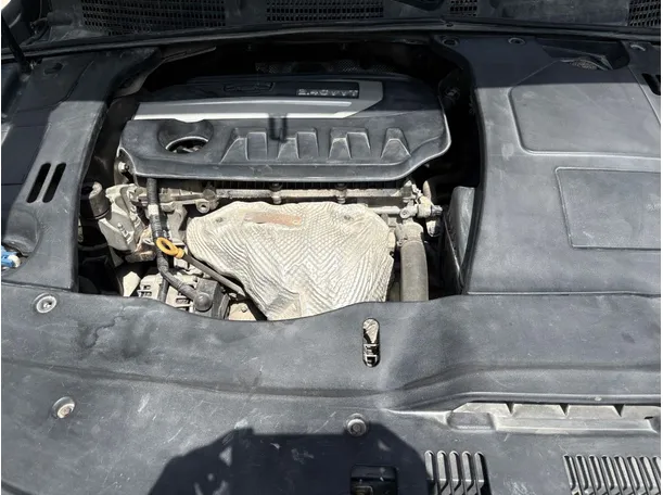 Car image 27
