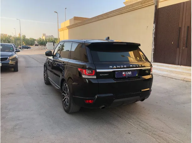 Car image 7