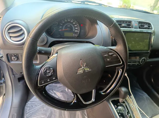 Car image 24