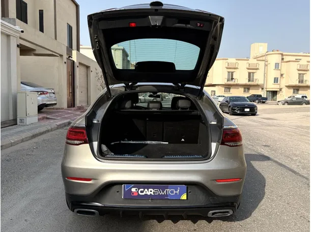 Car image 22