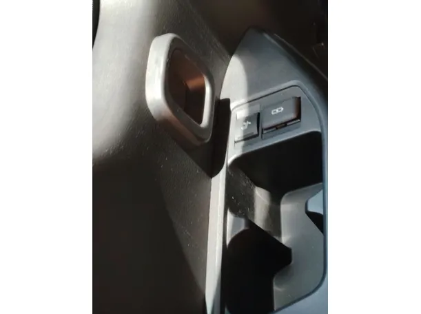 Car image 45