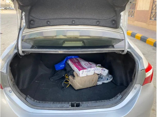 Car image 18