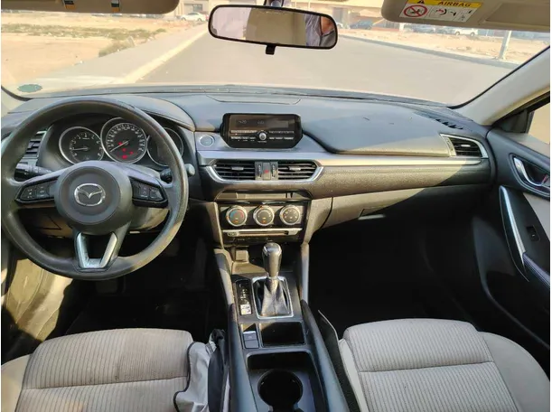 Car image 24