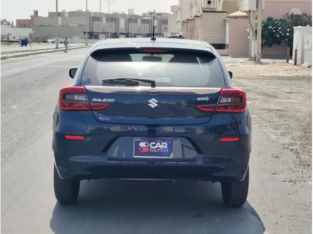 Car image 6