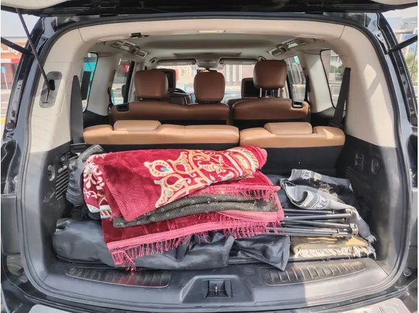 Car image 27