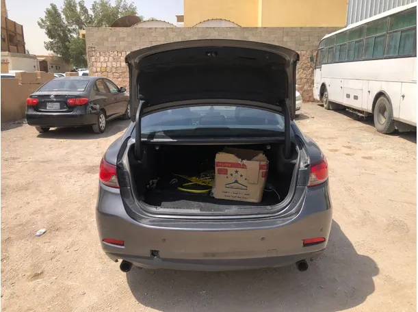 Car image 20