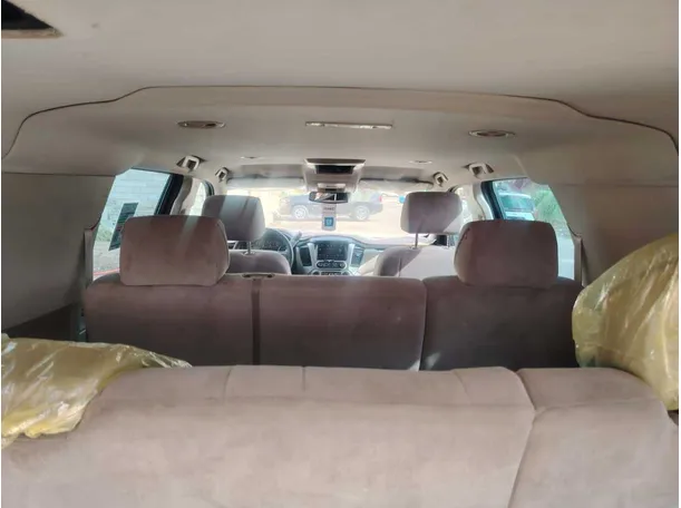 Car image 32
