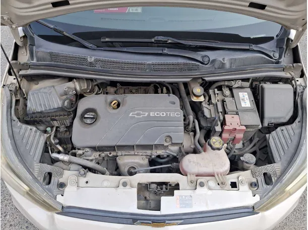 Car image 19