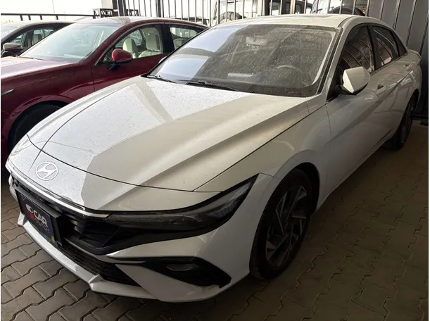 2025 هونداي إلنترا في الرياض