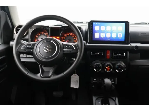 Car image 14