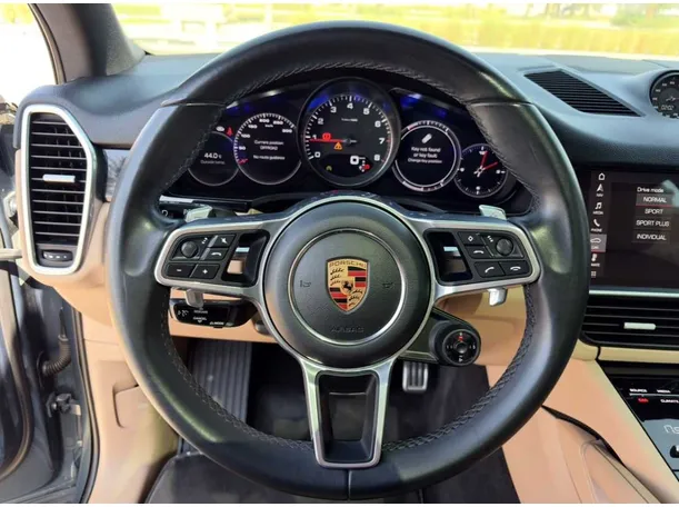 Car image 22