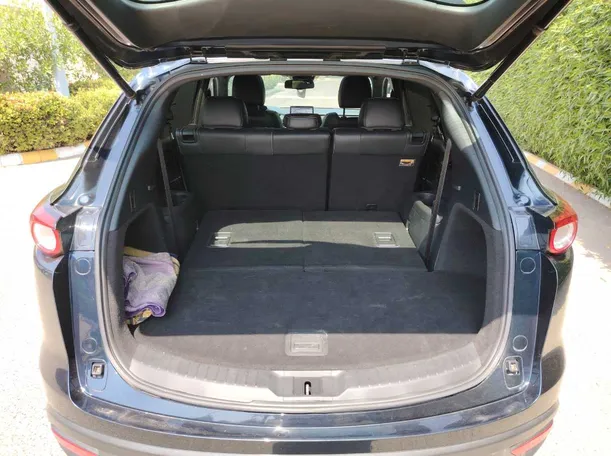 Car image 29