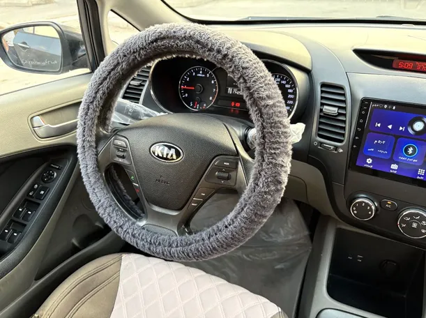 Car image 21