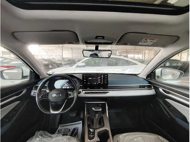 Car image 21