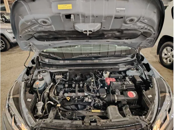 Car image 27
