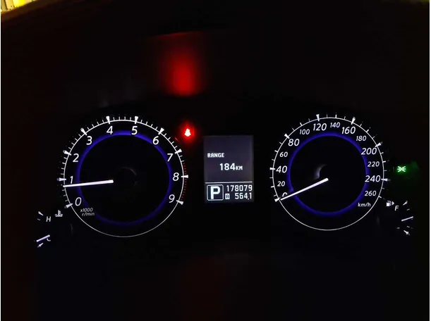 Car image 23