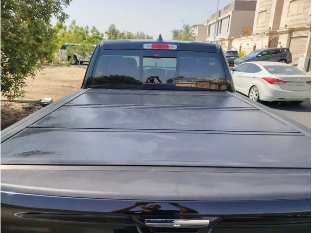 Car image 32