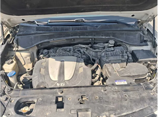 Car image 22