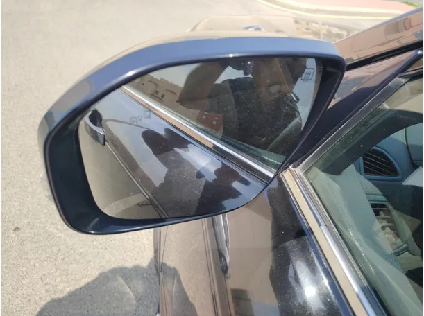Car image 34