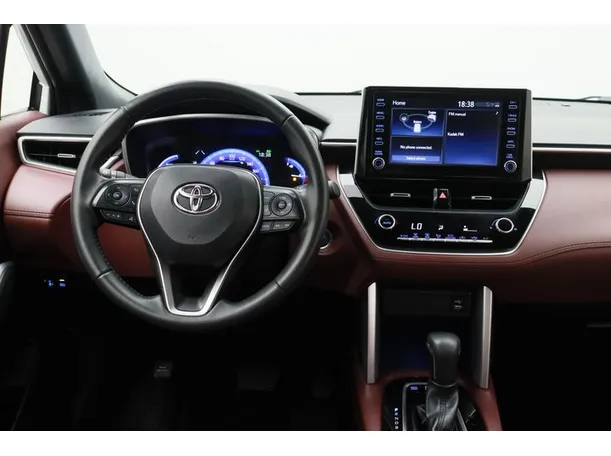 Car image 15
