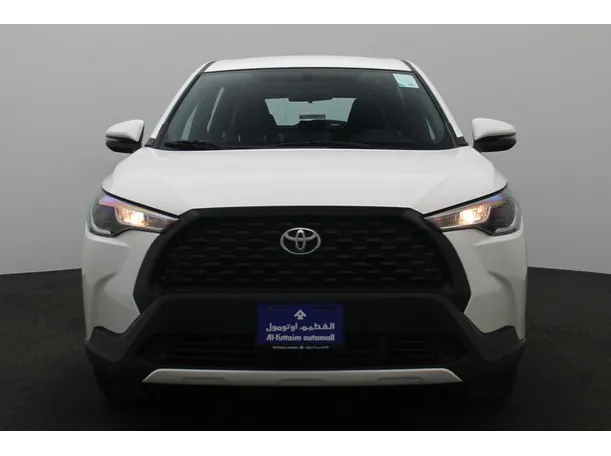 Car image 11