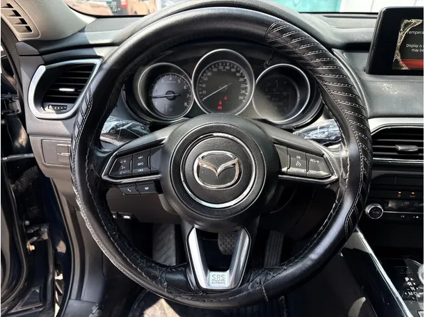 Car image 22
