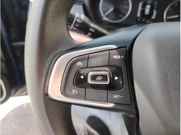 Car image 31