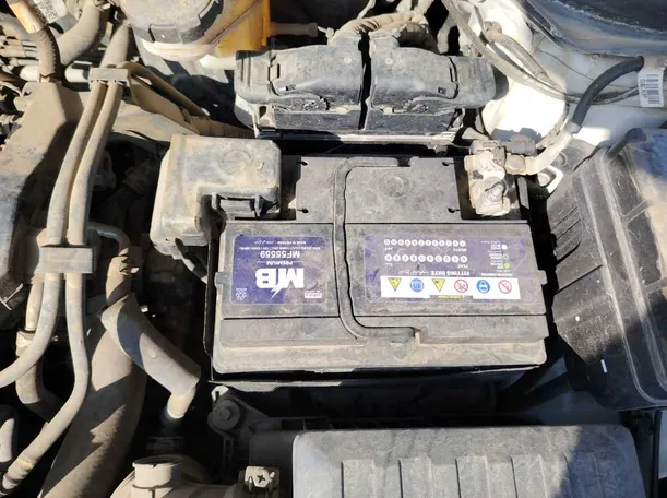 Car image 47