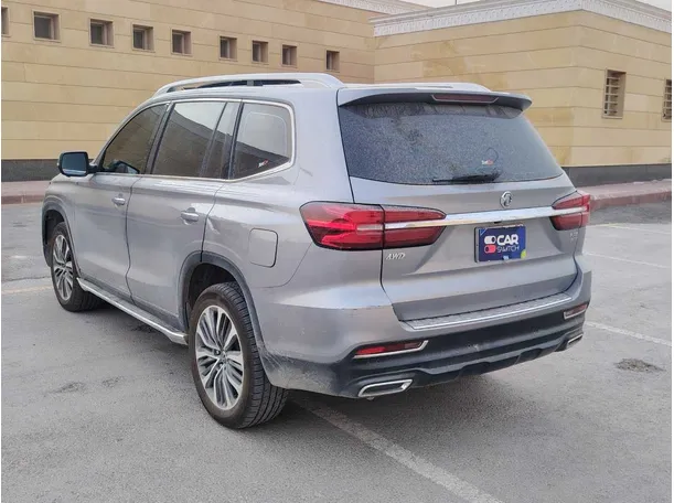 Car image 7