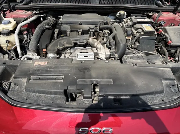 Car image 30
