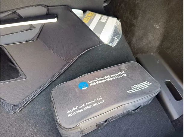 Car image 31