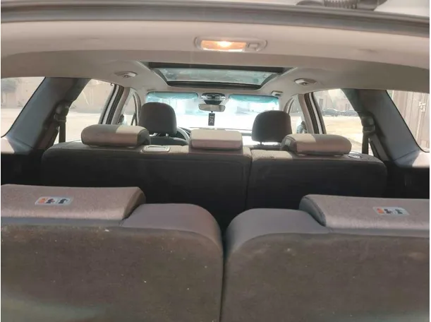 Car image 41