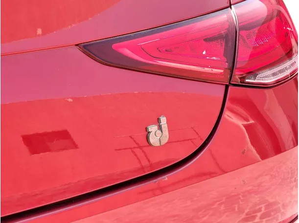 Car image 35