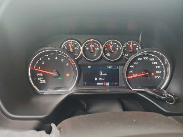 Car image 22
