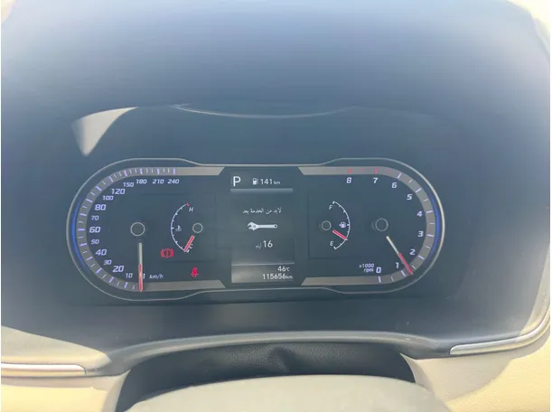 Car image 15