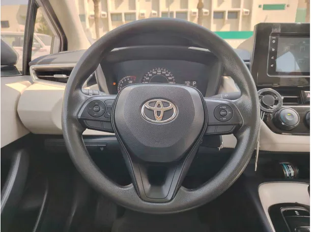Car image 21