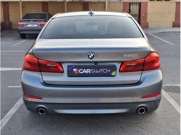 Car image 6